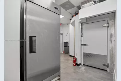 Bakery For Sale in North Miami Beach, North Miami Beach, FL 33160 - Photo 5