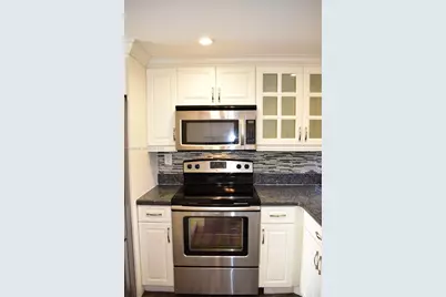 9360 Sunrise Lakes Blvd #111, Sunrise, FL 33322 - Photo 7