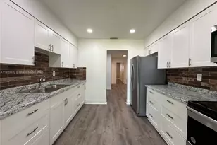 108 NW 1st St, Hallandale Beach, FL 33009 - Photo 1