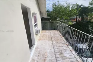 829 SW 3rd St, Miami, FL 33130 - Photo 25