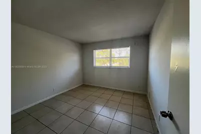 4160 NW 21st St #211-F, Lauderhill, FL 33313 - Photo 9