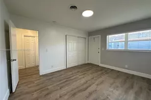 2436 Van Buren St, Hollywood, FL 33020 - Photo 15