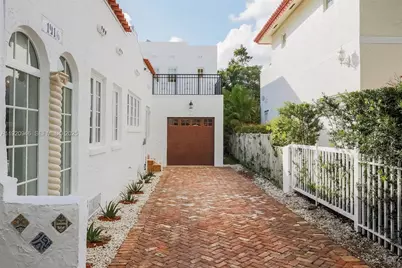 1916 Ferdinand St, Coral Gables, FL 33134 - Photo 17