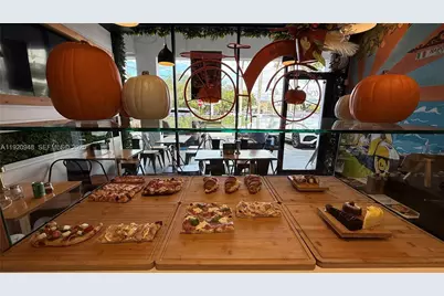 13452 Biscayne Blvd, North Miami, FL 33181 - Photo 9