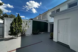 6915 W 16th Dr, Hialeah, FL 33014 - Photo 45