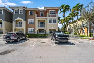 10870 NW 88th Ter #227, Doral, FL 33178 - Photo 3
