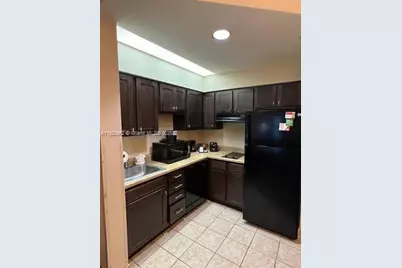 8303 Palm Parkway #106, Orlando, FL 32836 - Photo 5