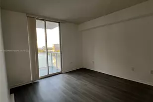 5085 NW 7th St, Miami, FL 33126 - Photo 7