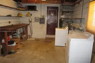 9750 Dominican Dr, Cutler Bay, FL 33189 - Photo 9