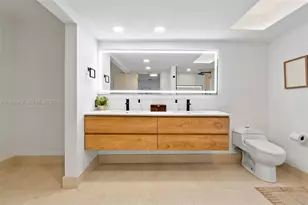 7020 Plantation Rd, Plantation, FL 33317 - Photo 37