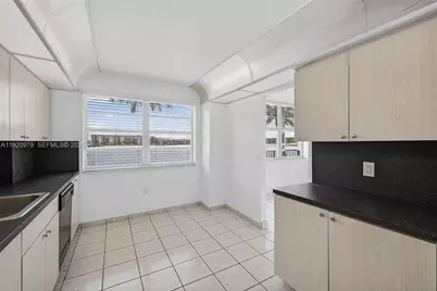2851 NE 183rd St #216E, Aventura, FL 33160 - Photo 13