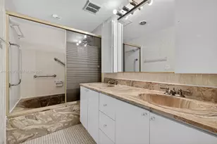 2851 NE 183rd St, Aventura, FL 33160 - Photo 9