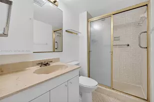 2851 NE 183rd St, Aventura, FL 33160 - Photo 11