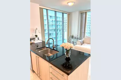 79 SW 12th St #2407-S, Miami, FL 33130 - Photo 3
