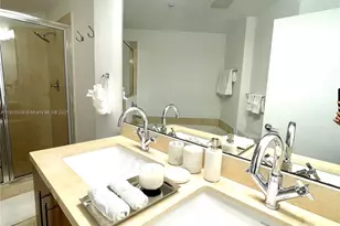 79 SW 12th St, Miami, FL 33130 - Photo 11