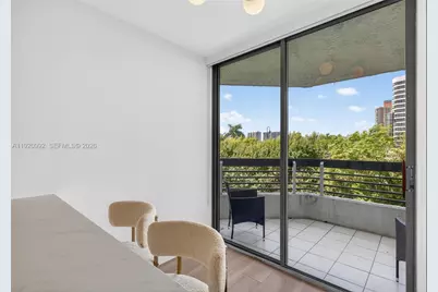 19101 Mystic Pointe Dr #402, Aventura, FL 33180 - Photo 21