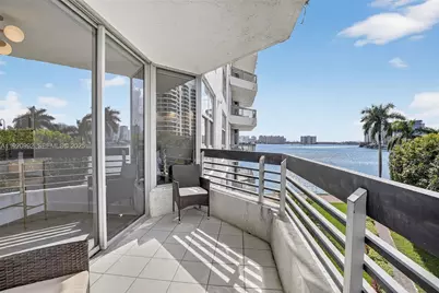 19101 NE Mystic Pointe Dr #402, Aventura, FL 33180 - Photo 3