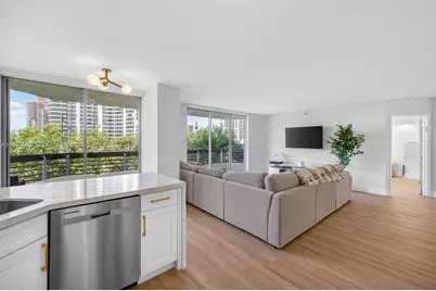 19101 Mystic Pointe Dr #402, Aventura, FL 33180 - Photo 25