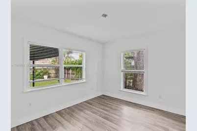 6327 SW 44th St, South Miami, FL 33155 - Photo 25