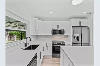 6327 SW 44th St, South Miami, FL 33155 - Photo 7