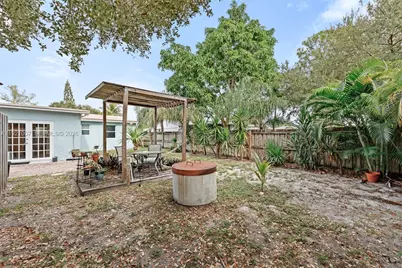 112 Milton St #114, Lantana, FL 33462 - Photo 23