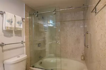 1800 NE 114th St #603, Miami, FL 33181 - Photo 15