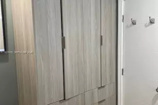 428 N Crescent Dr, Hollywood, FL 33021 - Photo 21