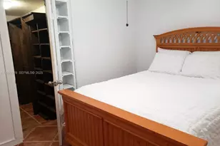 635 SW 64th Ct, Miami, FL 33144 - Photo 3