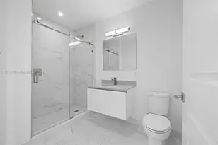 101 Diplomat Pkwy, Hallandale Beach, FL 33009 - Photo 43