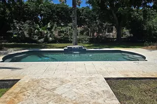 8700 SW 64th Ave, Pinecrest, FL 33156 - Photo 13