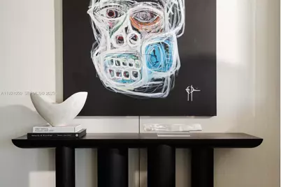 5875 Collins Ave #902, Miami Beach, FL 33140 - Photo 7