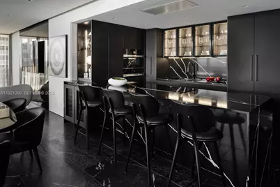 5875 Collins Ave #902, Miami Beach, FL 33140 - Photo 9