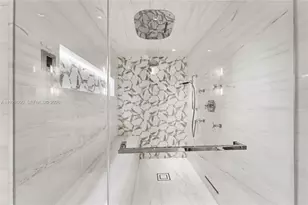 5875 Collins Ave, Miami Beach, FL 33140 - Photo 15