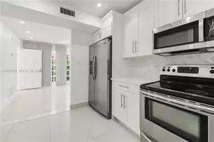 725 91st St, Surfside, FL 33154 - Photo 5