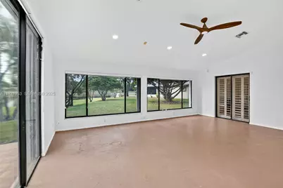 2360 Dover, Weston, FL 33326 - Photo 23