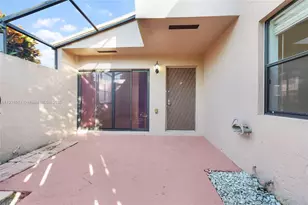 12393 NW 12th Ct, Pembroke Pines, FL 33026 - Photo 3