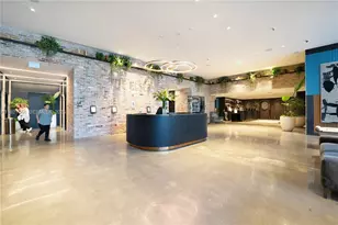 398 NE 5th St, Miami, FL 33132 - Photo 25