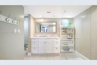 19707 Turnberry Way #10AB, Aventura, FL 33180 - Photo 17