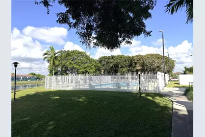 10350 SW 220th St #143, Cutler Bay, FL 33190 - Photo 5