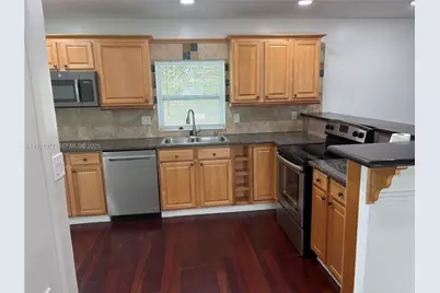 3617 Cleveland St #-, Hollywood, FL 33021 - Photo 3