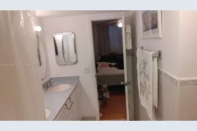 1833 S Ocean Dr #1104, Hallandale Beach, FL 33009 - Photo 23