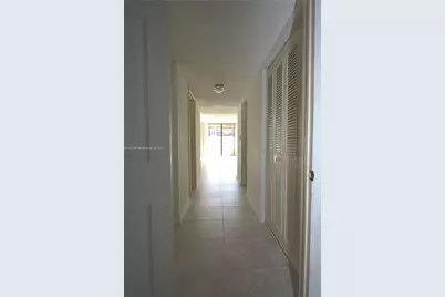 7625 SW 106th Ave, Miami, FL 33173 - Photo 13