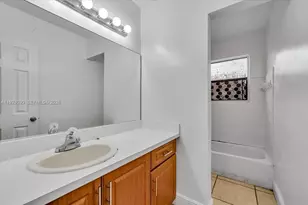 4710 NW 12th St, Lauderhill, FL 33313 - Photo 25