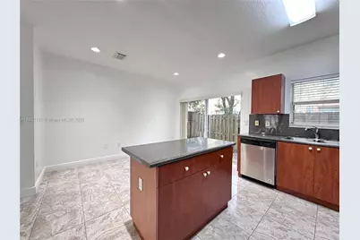 2905 SE 15th Ter #0, Homestead, FL 33035 - Photo 9