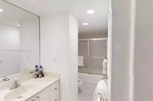 4001 S Ocean Dr, Hollywood, FL 33019 - Photo 13