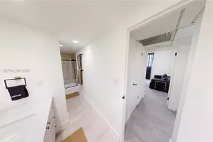 4001 S Ocean Dr, Hollywood, FL 33019 - Photo 17