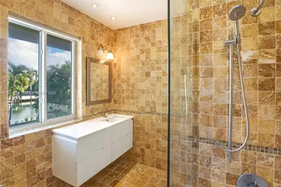 12545 Palm Rd, North Miami, FL 33181 - Photo 19