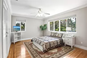 12545 Palm Rd, North Miami, FL 33181 - Photo 17