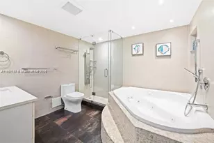 100 Bayview Dr, Sunny Isles Beach, FL 33160 - Photo 17