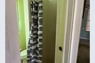 1229 NE 3rd Ave, Fort Lauderdale, FL 33304 - Photo 21